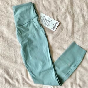 NWT Base Pace High-Rise Crop 23" in Misty Glade Size 2